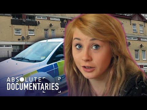 Teenage Girls Grow Up Poor In The UK | Poverty Documentary | Absolute Documentaries