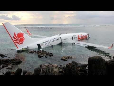 Documentaries - Collision at 35,000 feet - Air Crash Investigation Flight - Documentary 2022