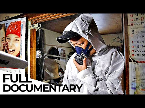 Cleaning Up After the Dead: The Lonely Death Cleaners | ENDEVR Documentary